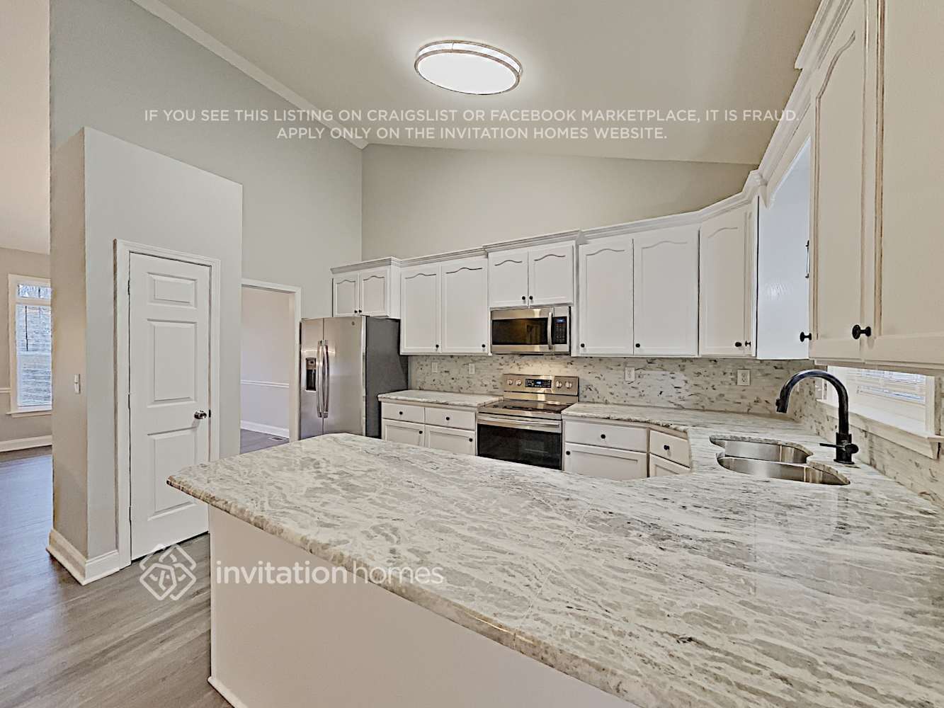 Building Photo - 318 Beacon Hills Dr