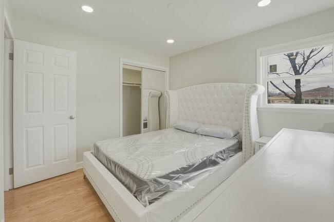 Building Photo - 8901 Moody Ave