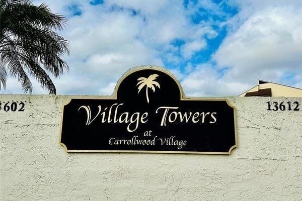 Building Photo - 13602 S Village Dr