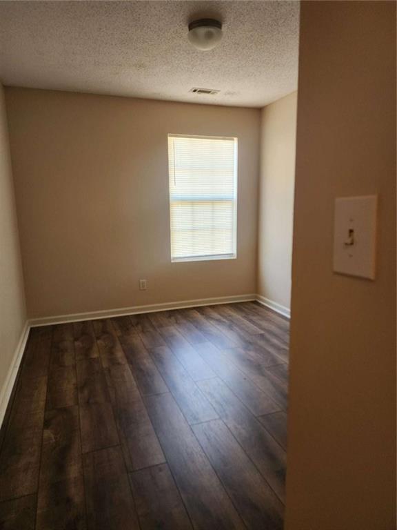 Building Photo - 5485 Sierra Tr