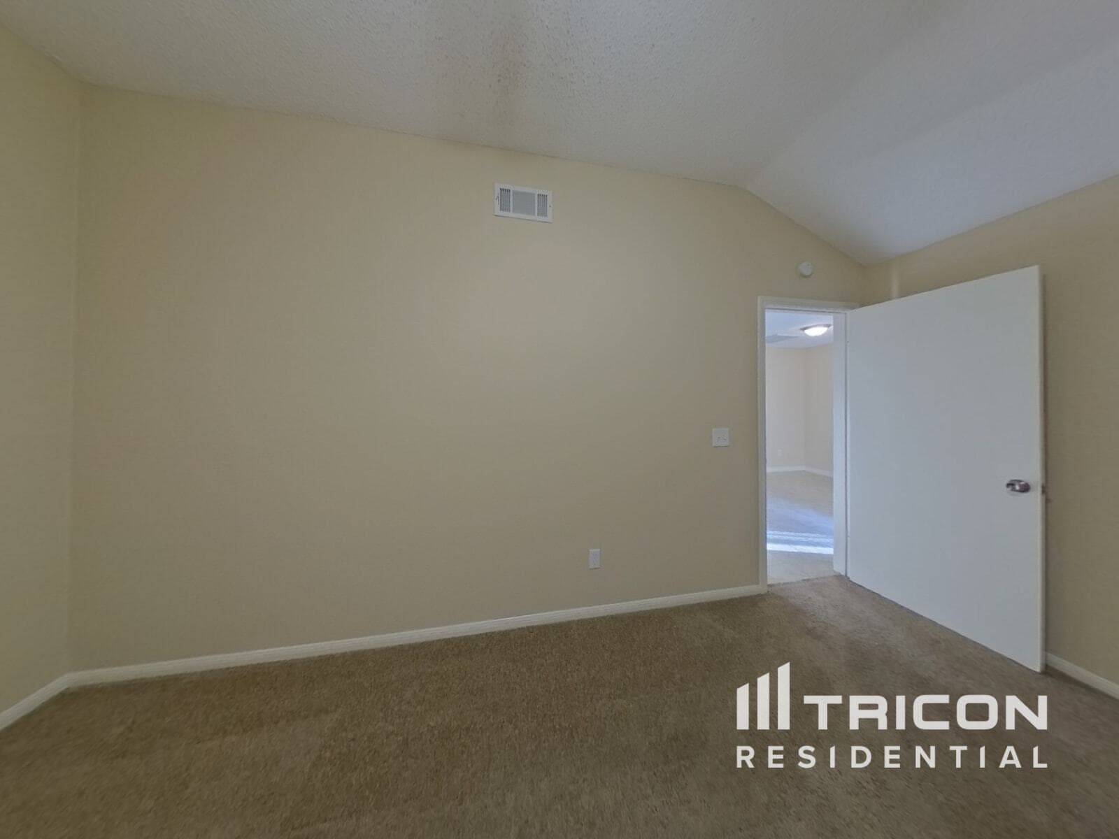 Building Photo - 609 Rifleman Trail
