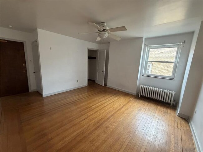 Building Photo - 5839 Darlington Rd