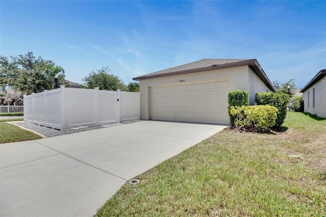 Building Photo - 12401 Streambed Dr