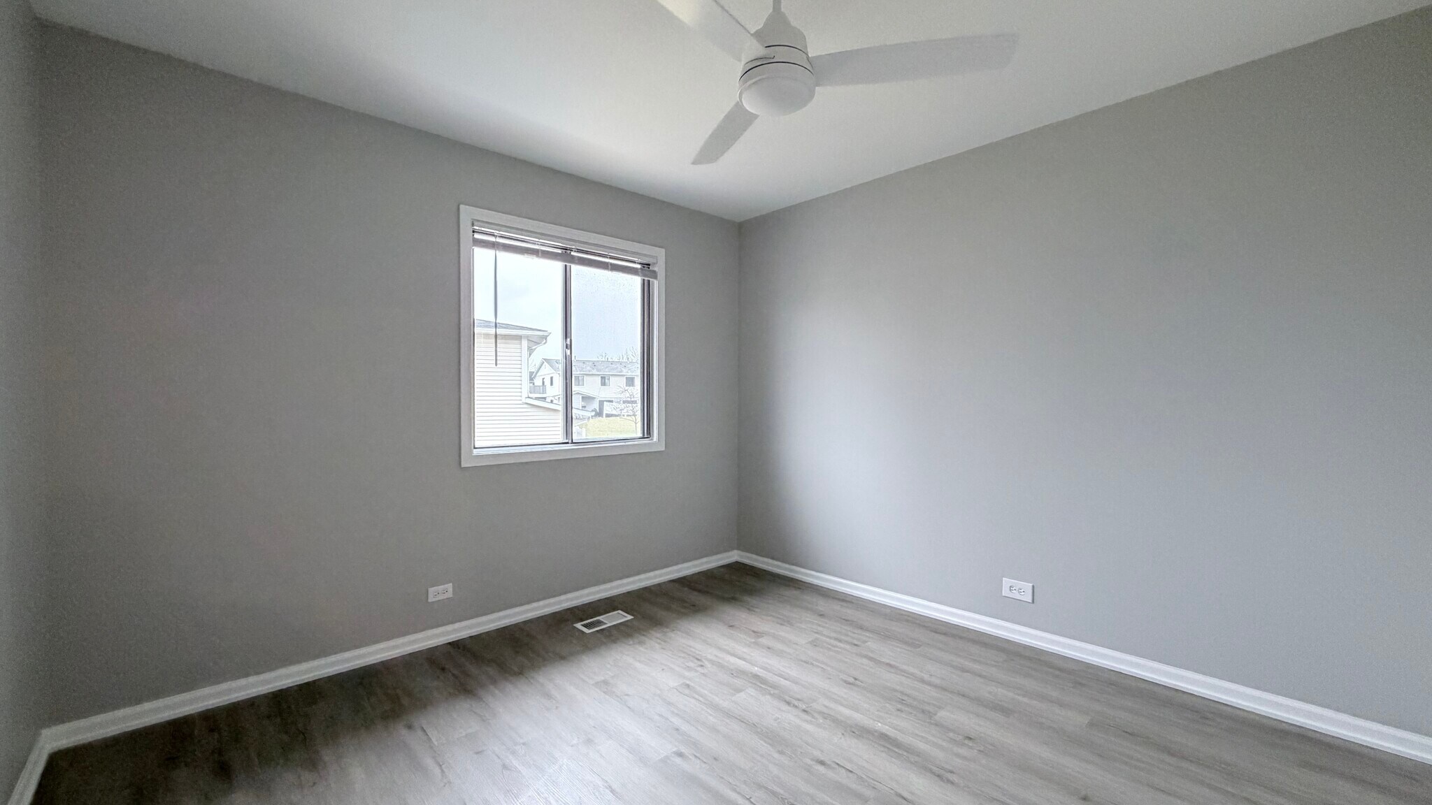 Building Photo - 721 Sunfish Pt