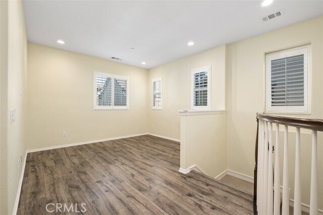 Building Photo - 3 Lavanda St