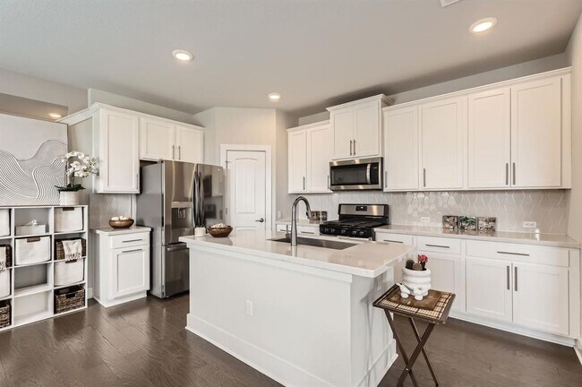 Building Photo - 8615 McKamy Dr