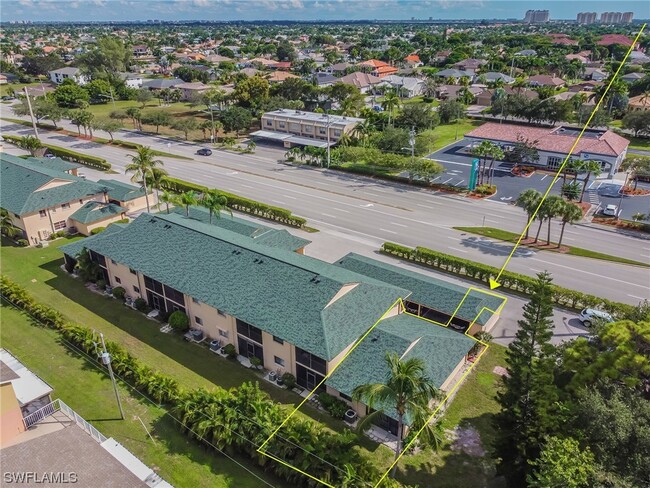 Building Photo - 1519 Cape Coral Pkwy W