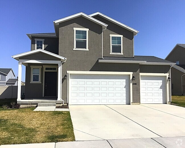 Building Photo - 1246 E Ranch Rd
