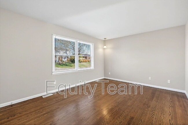 Building Photo - 517 Brunswick Dr