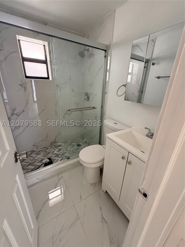 Building Photo - 2754 NW 60th St