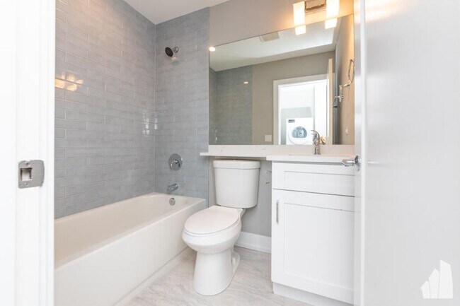 Building Photo - 1 bedroom in Chicago IL 60613
