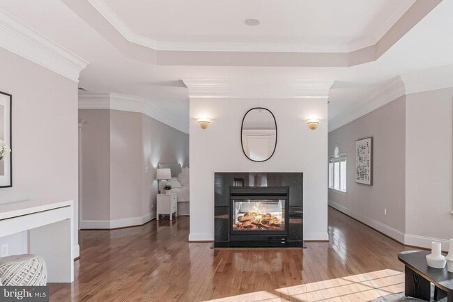 Building Photo - 829 Golden Arrow St