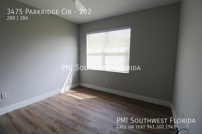 Building Photo - 3475 Parkridge Cir
