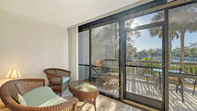 Building Photo - 1633 Boathouse Cir