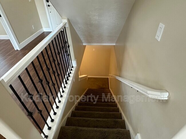 Building Photo - 1127 N 1285 W