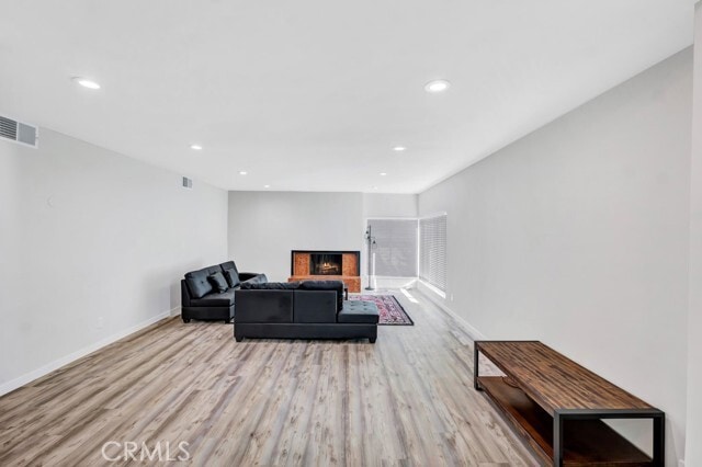 Building Photo - 19653 Valdez Dr