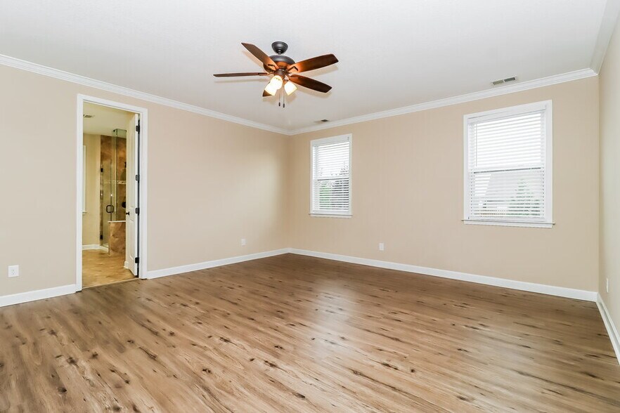 Building Photo - 14815 Long Iron Dr