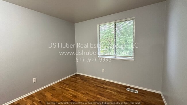 Building Photo - 827 Vincent Ct