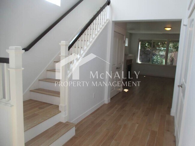 Building Photo - 3854 Portside Dr