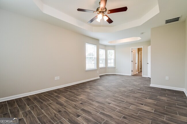 Building Photo - 708 Winesap Ct