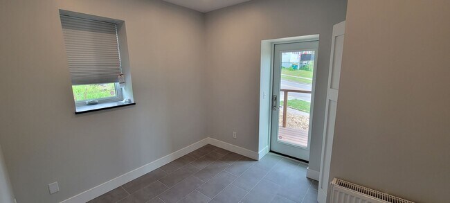 Building Photo - Available August 1st! - New Construction 3...