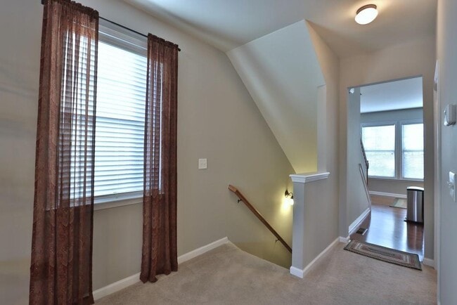 Building Photo - 501 Grove Field Ct NW