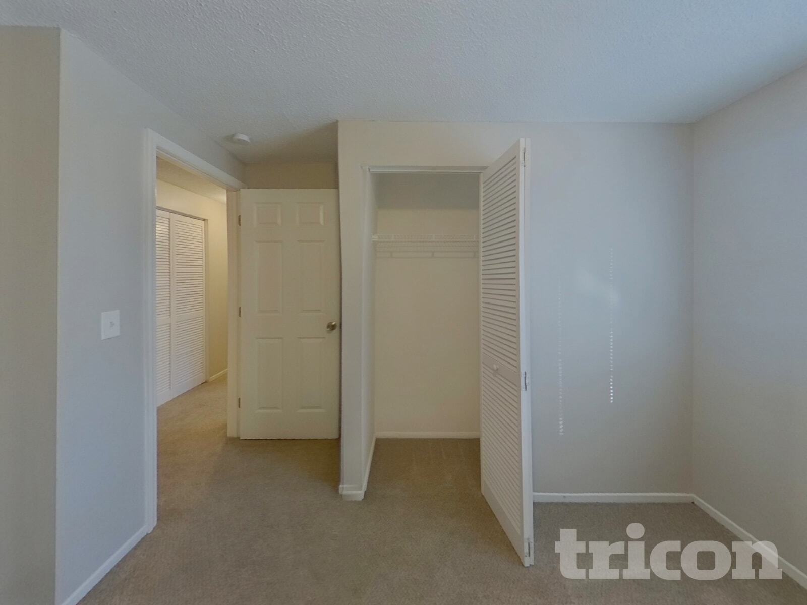 Building Photo - 6 Forestgrove Ct