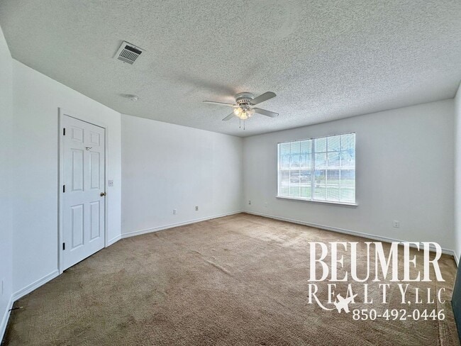 Building Photo - Fantastic Located Home Near NAS for Rent