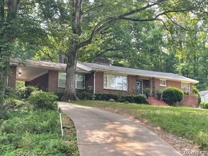 Building Photo - 11 Brookside Dr