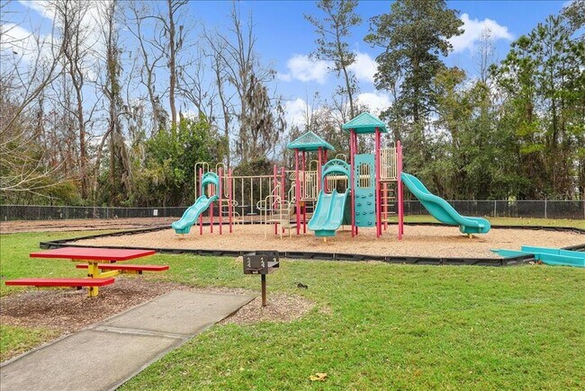 Building Photo - 4998 Key Lime Dr