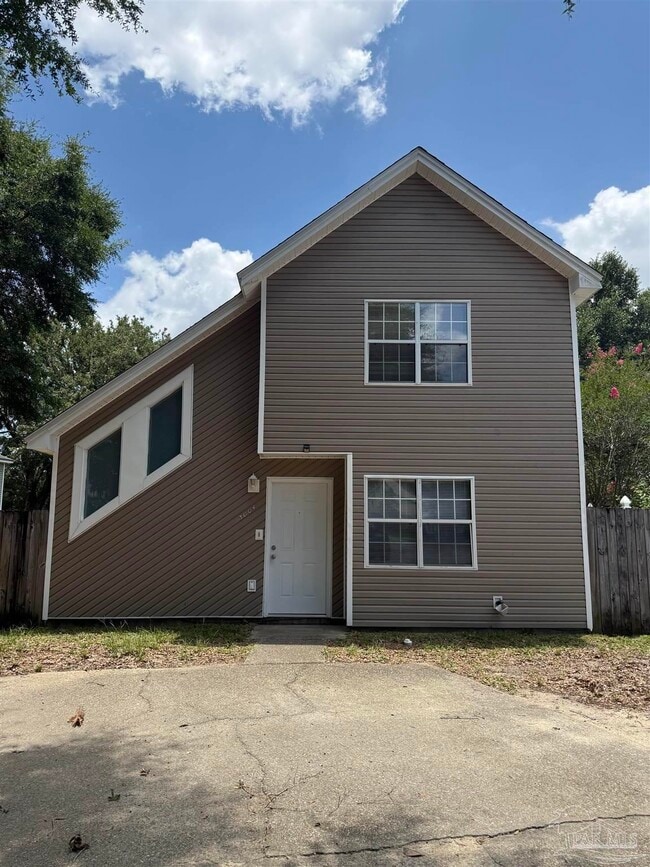 Building Photo - 3004 Cedarwood Village Ln
