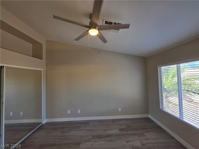 Building Photo - 626 Palmwood Ln