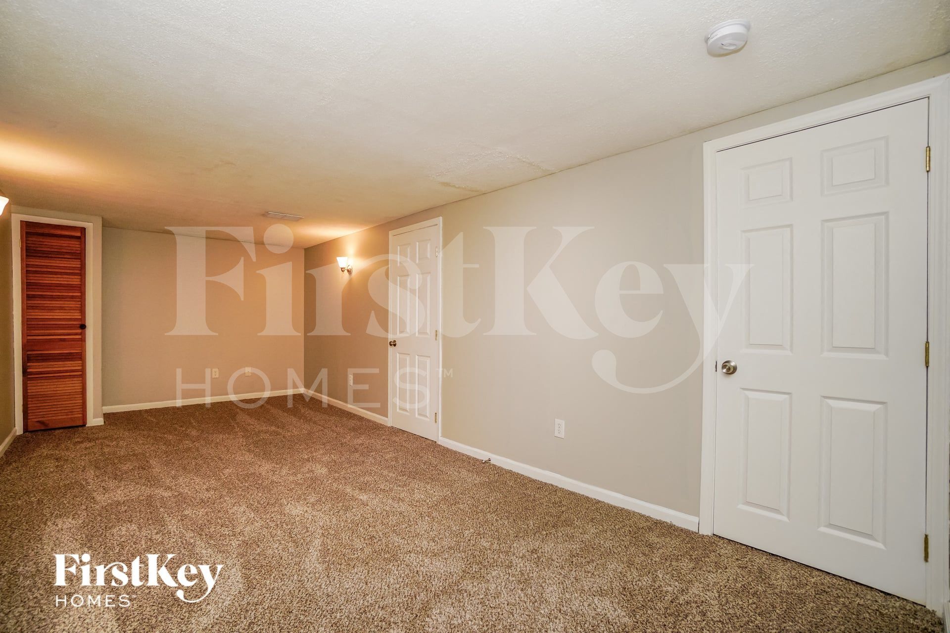 Building Photo - 5241 Frisco Dr
