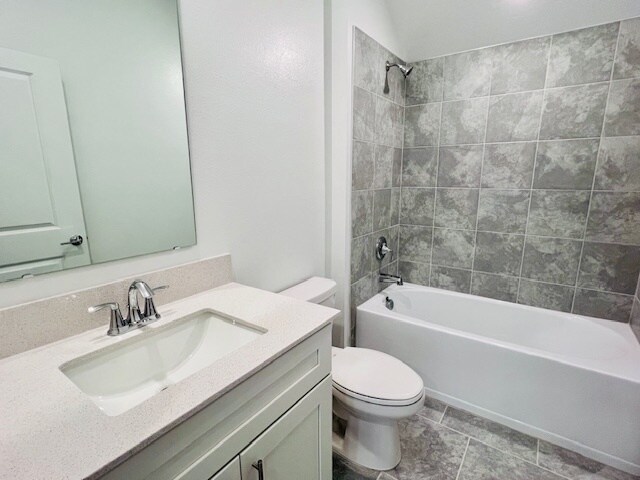 Building Photo - 2024 TWO STORY 4 BEDROOM 3 BATH HOME - MOV...