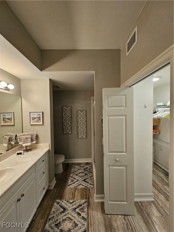 Building Photo - 10530 Amiata Way