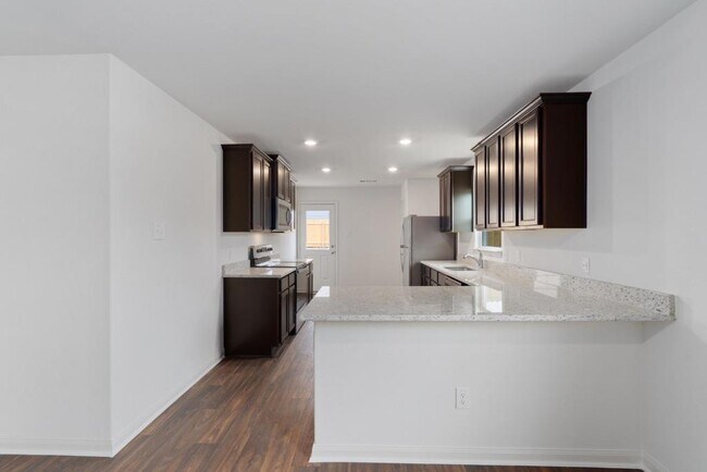 Building Photo - 173 Allington Cir