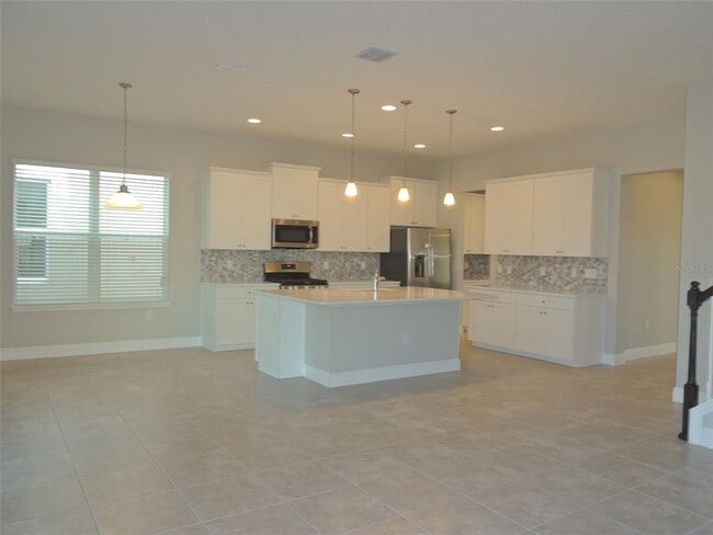 Building Photo - 7153 Summerlake Groves St
