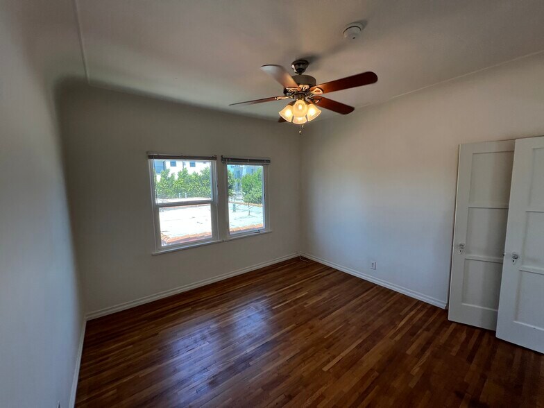 Building Photo - 1874 S Redondo Blvd