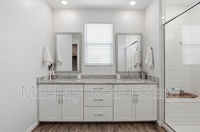 Building Photo - 1166 E Weatherby Way