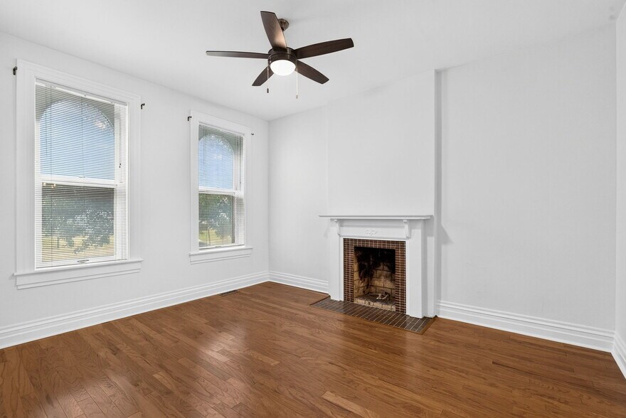 Building Photo - 2722 Armand Pl