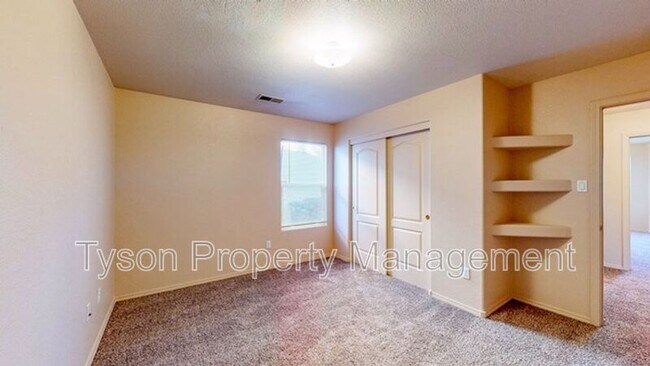 Building Photo - 9005 Hidden Spring Ave SW