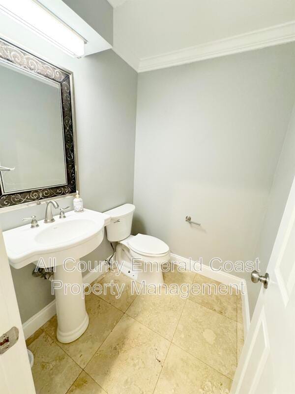 Building Photo - 847 Kell Aire Dr