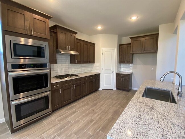 Building Photo - 370 Bright Star Ln