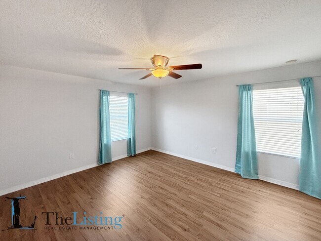 Building Photo - 11174 Savannah Landing Cir