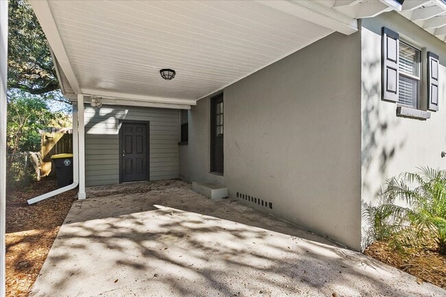 Building Photo - Beautiful home in desirable San Marco area!