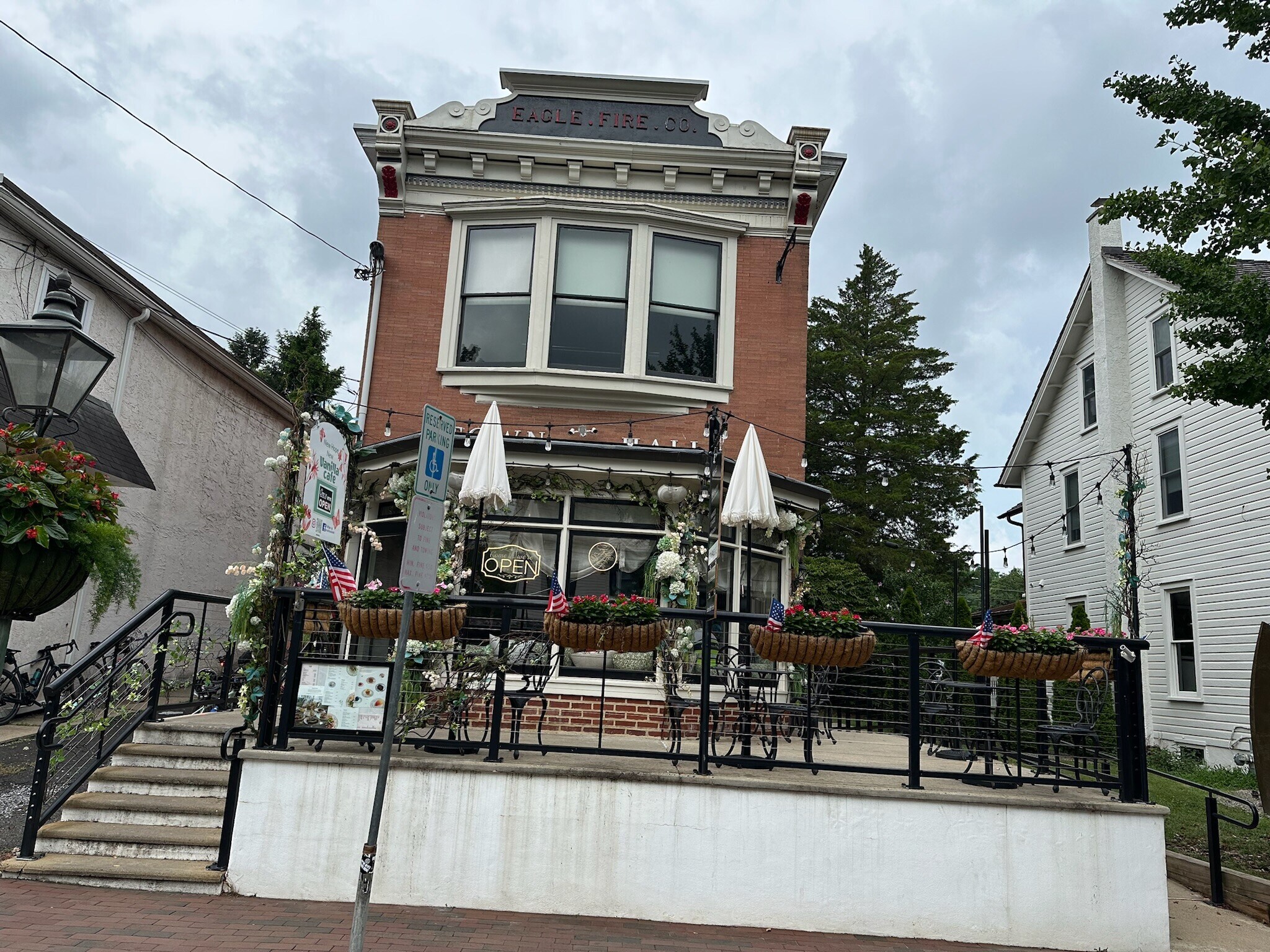 Building Photo - 41 N Main St