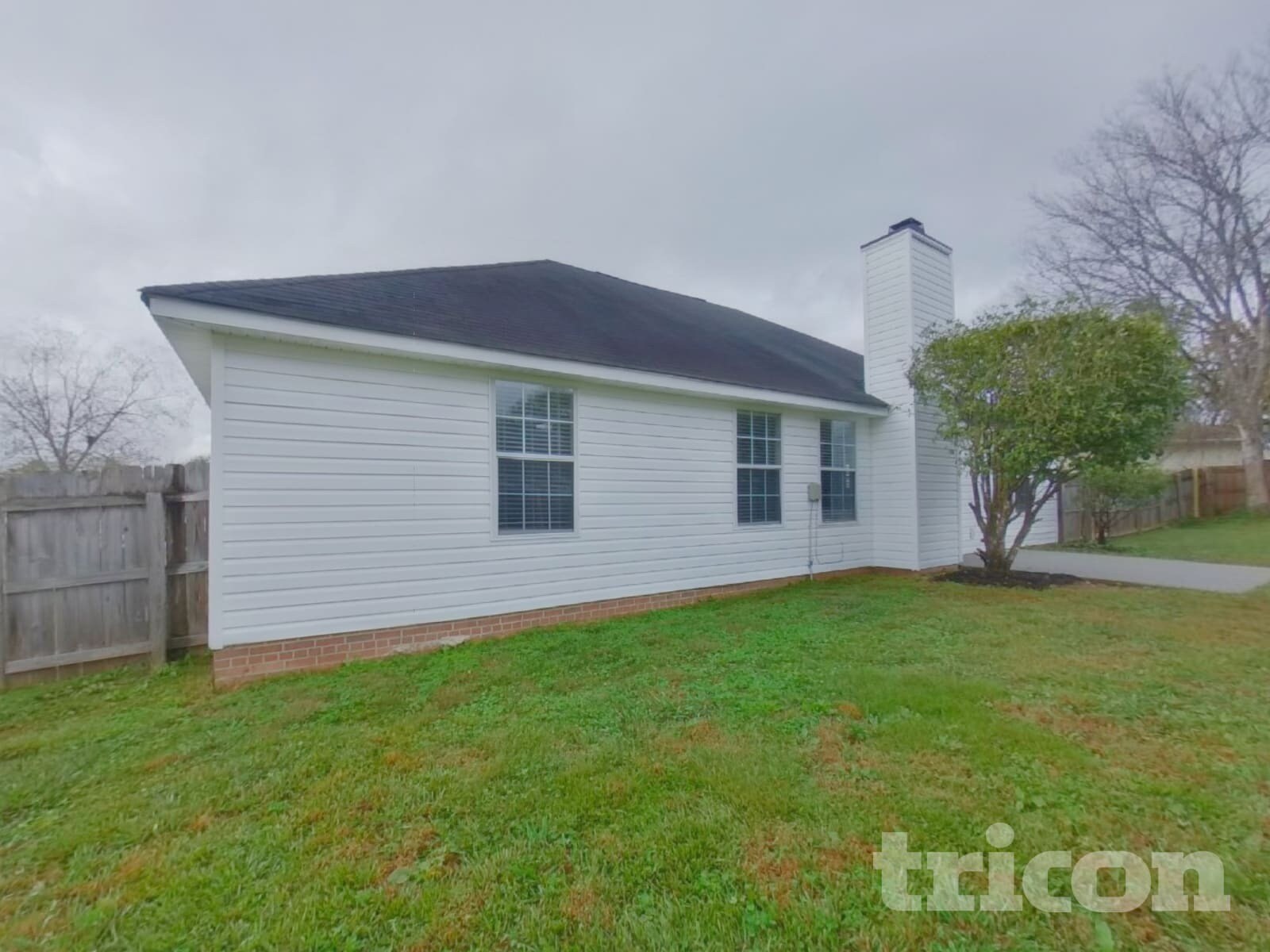 Building Photo - 4 Sweetberry Ct