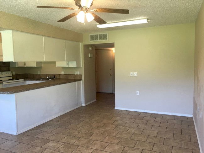Primary Photo - Cedar St. Apartments