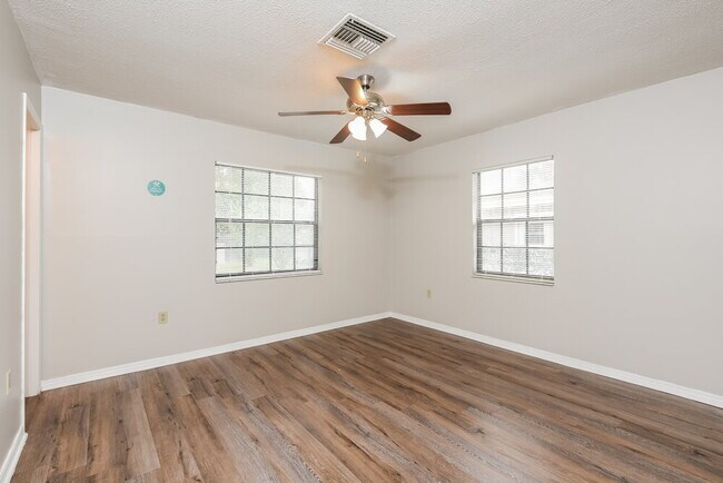 Building Photo - 6770 Belfast Ave