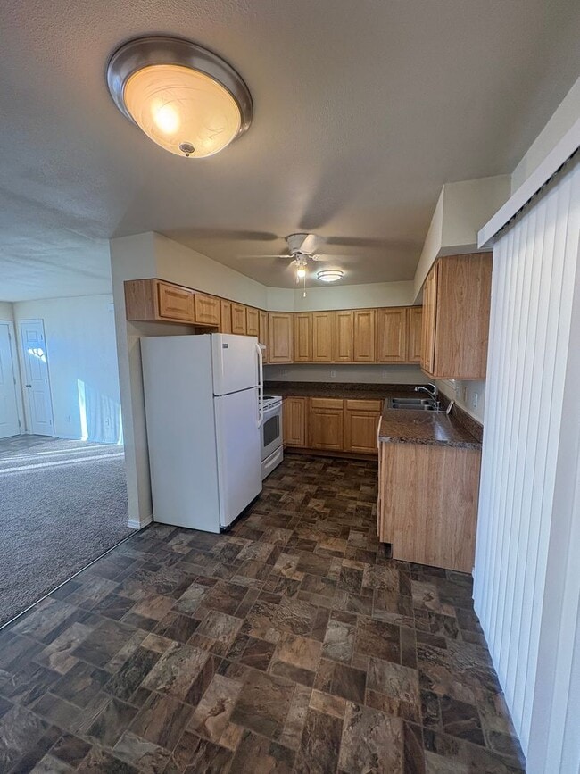 Building Photo - Reduced Rent-Ephrata